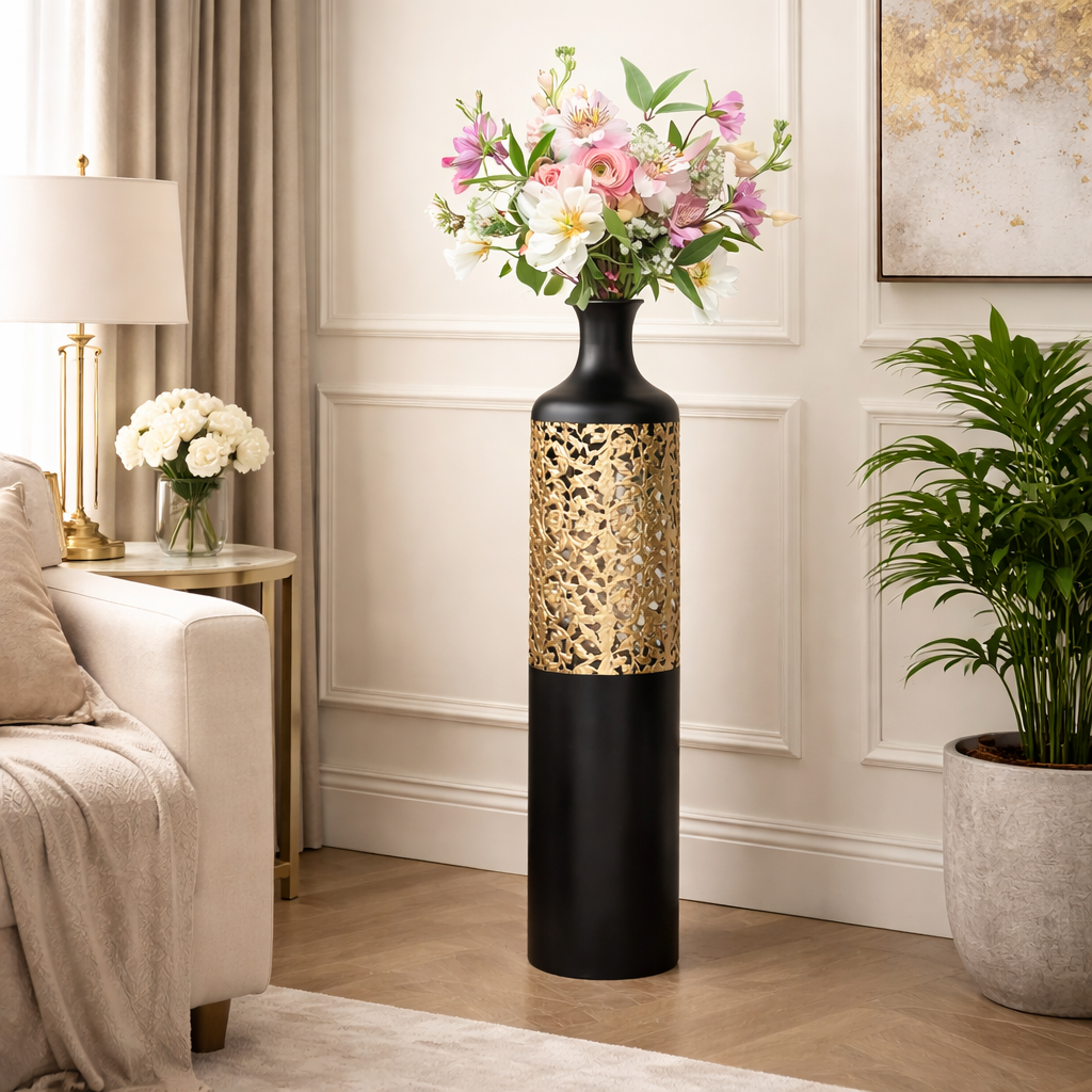 Vaza decorativa eleganta negru mat cu insertie aurie 15.5 x 73 cm