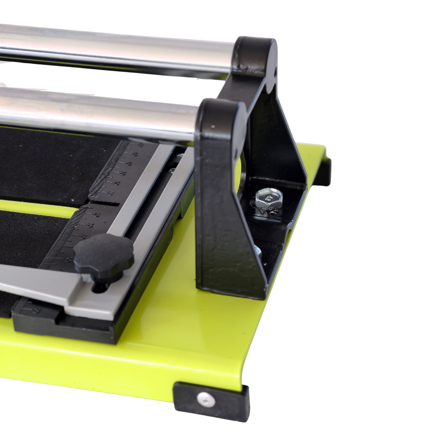 Masina manuala pentru taiat placi ceramice cu utilizare intensa MESTERINO TOOLS MT-1030524, lungime 600 mm, grosime de taiere 4-12 mm