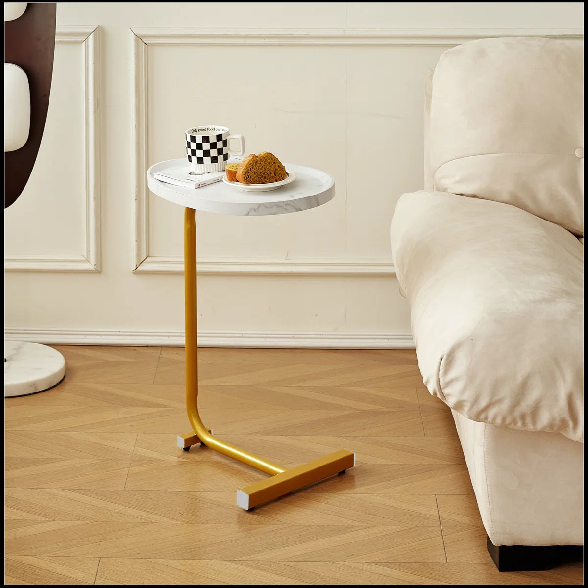 Masuta de cafea design nordic, cu blat alb si cadru metalic auriu, 40x30x60 cm