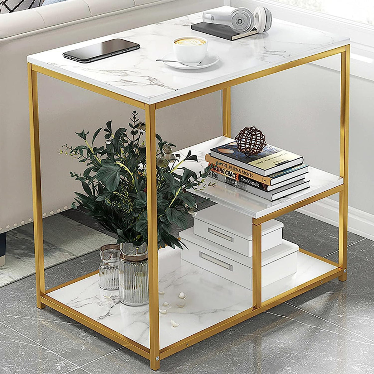 Masuta moderna cu blat tip marmura si cadru metalic auriu – 3 nivele de depozitare 60 x 40 x 68 cm