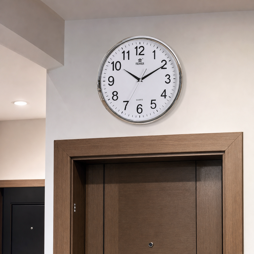 Ceas de Perete cu Camera Spion Wireless Alb 1080p Detectie Miscare - in context de utilizare