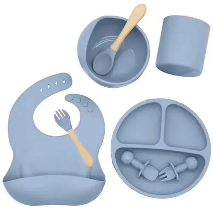 Set hranire bebelusi 8 piese, termorezistente, silicon, fara BPA, pliabile, usor de curatat