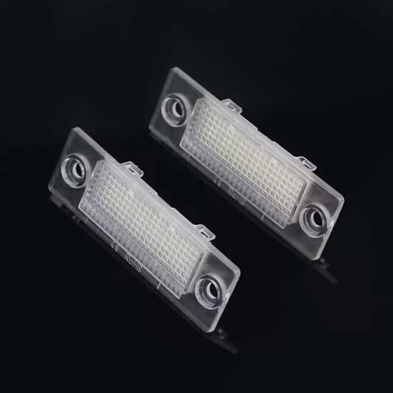 Set 2 lampi LED numar VW, 18 SMD, 6500K, Plug & Play, fara eroare, cod 0027