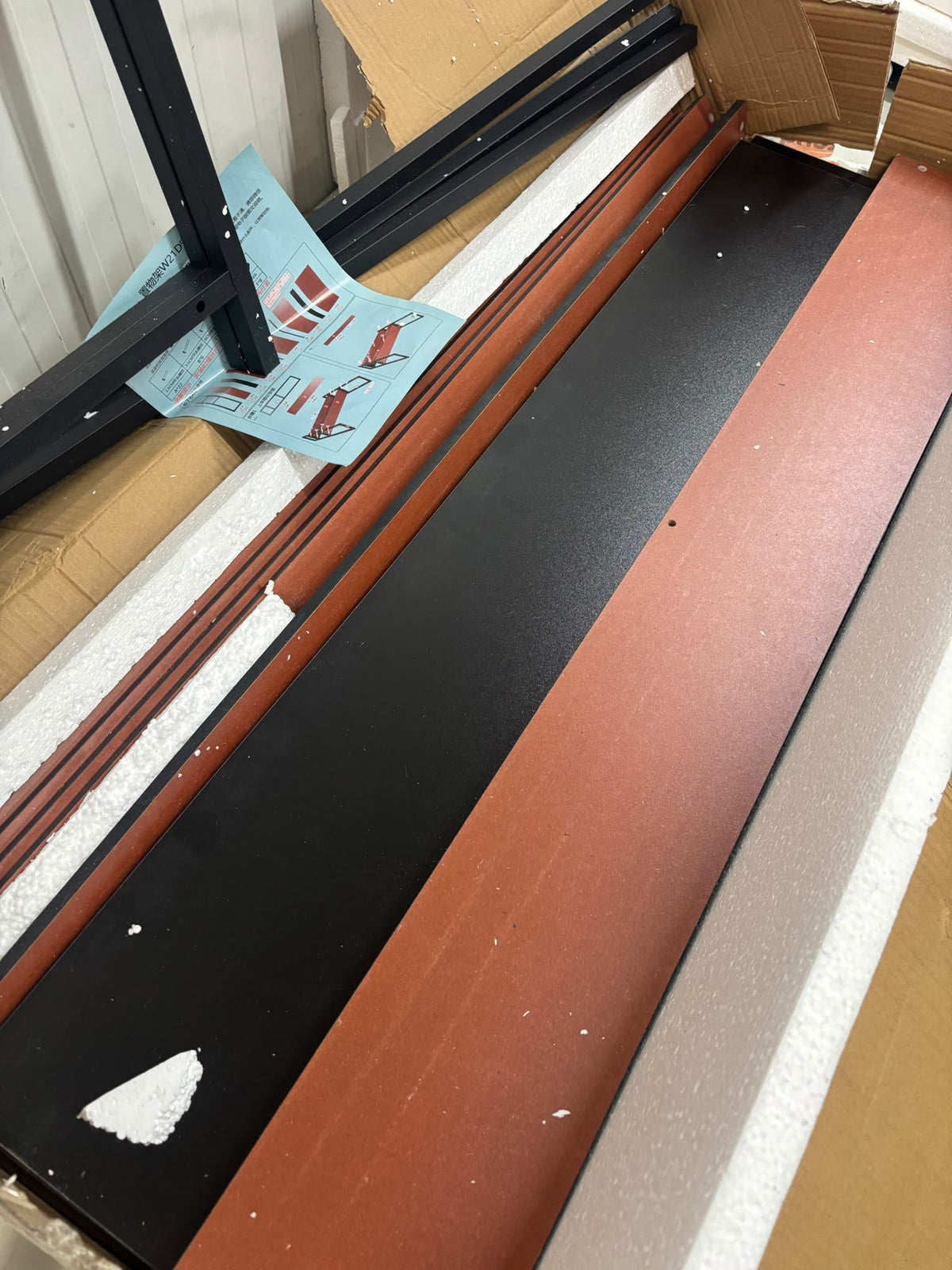 RESIGILAT — Etajeră multifuncțională pentru bucătărie - 120x35x158 cm Negru · Incomplet #001
