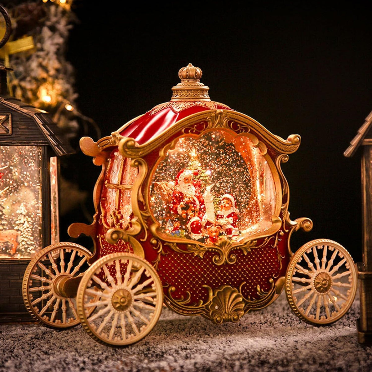 Felinar LED Luminos Premium "Caleasca Lui Mos Craciun", cu 8 Melodii si Invarte Zapada,USB,Baterii