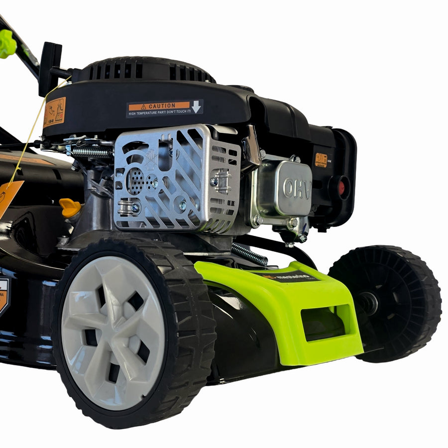 Masina tuns iarba/gazon autopropulsata MESTERINO BJXSM41-139, motor LONCIN 4 timpi, 3.3 cai, sasiu metal, latime taiere 41 cm, 8 nivele de taiere, sac colector 45 litri