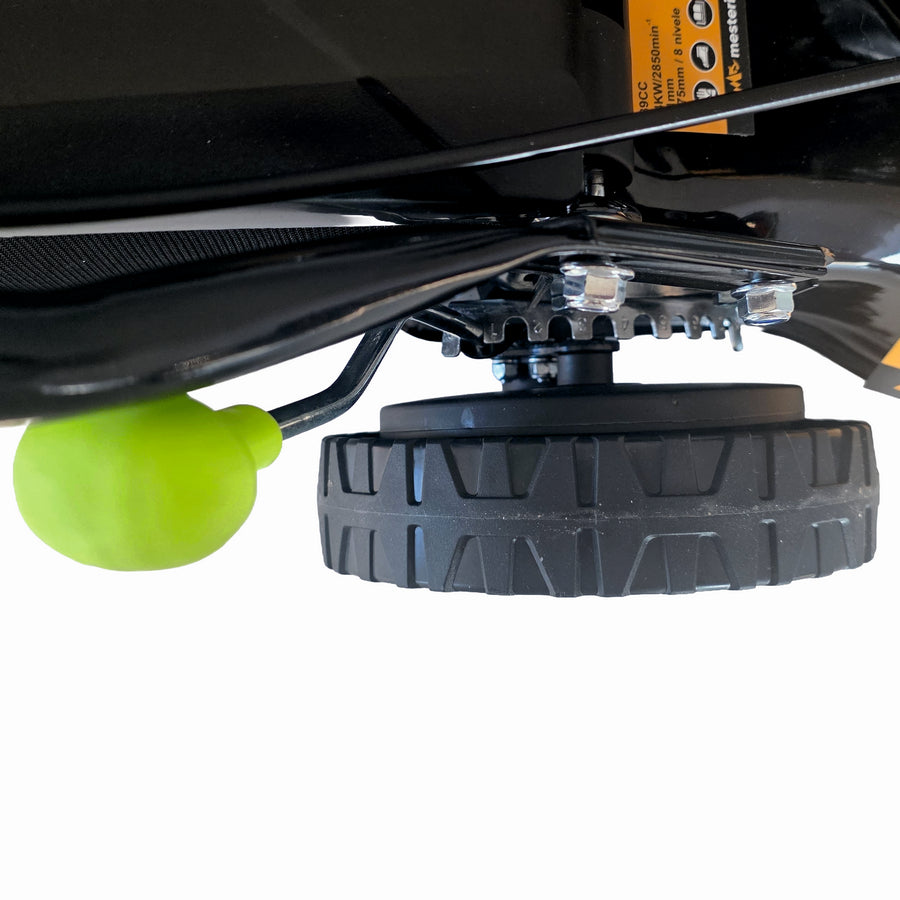 Masina tuns iarba/gazon autopropulsata MESTERINO BJXSM43-139, motor LONCIN 4 timpi, 3.3 cai, sasiu metal, latime taiere 43 cm, 8 nivele de taiere, sac colector 45 litri