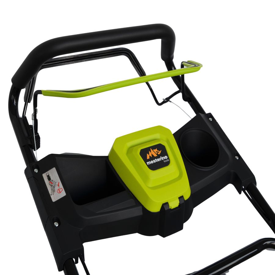 Masina tuns iarba/gazon autopropulsata MESTERINO BJXPM46-139, motor LONCIN 4 timpi, 3.3 cai, sasiu metal, latime taiere 46 cm, 8 nivele de taiere, sac colector 60 litri, evacuare lateral si mulcire