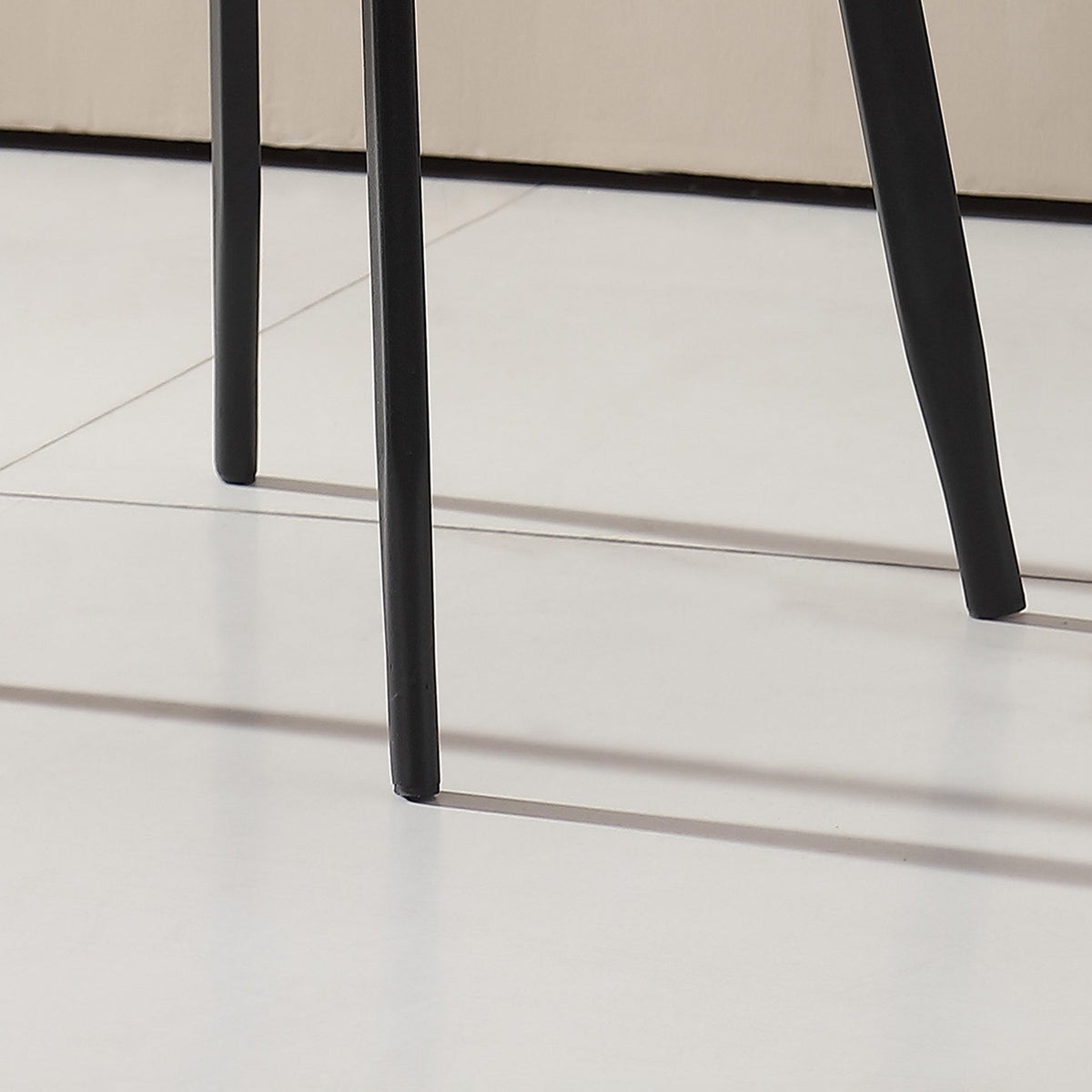 Scaun de dining design scandinav, aspect minimalist, 50 x 46 x 83 cm
