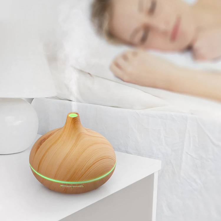 RESIGILAT - Umidificator/Difuzor aromatizator ultrasunete Fresh Air, lemn natur, 7 culori programabil, oprire automata