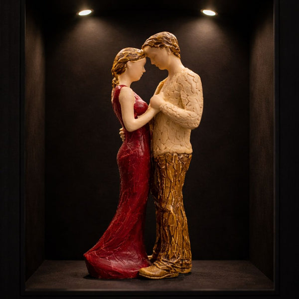 Statueta decorativa, cuplu romantic, rasina finisata, 28 cm