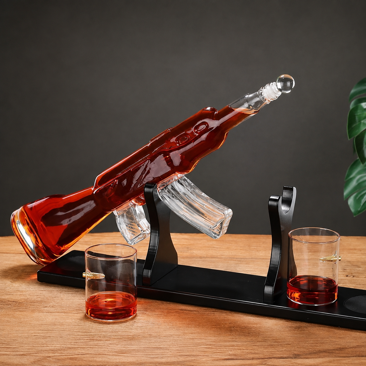 Set Decantor Kalashnikov Edition 1000ml cu 4 Pahare Glont Suport Lemn Lux - detaliu produs