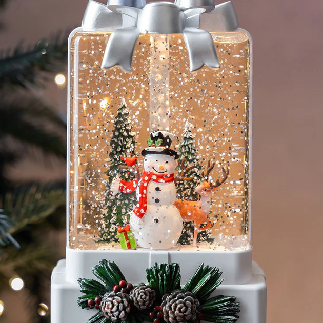 Lampa decorativa Craciun cu lumina si muzica Mos Craciun sau Om de zapada „Fundita festiva”, 18 cm