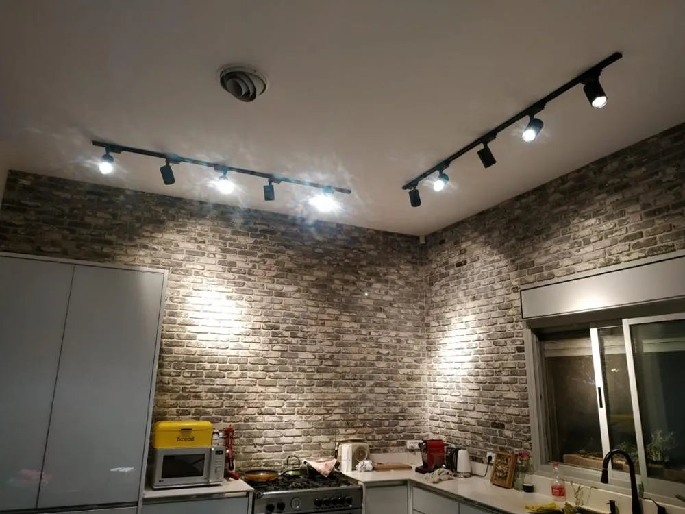 Spot LED pe sina, lumina calda,  903H-3500K-40W, culoare negru