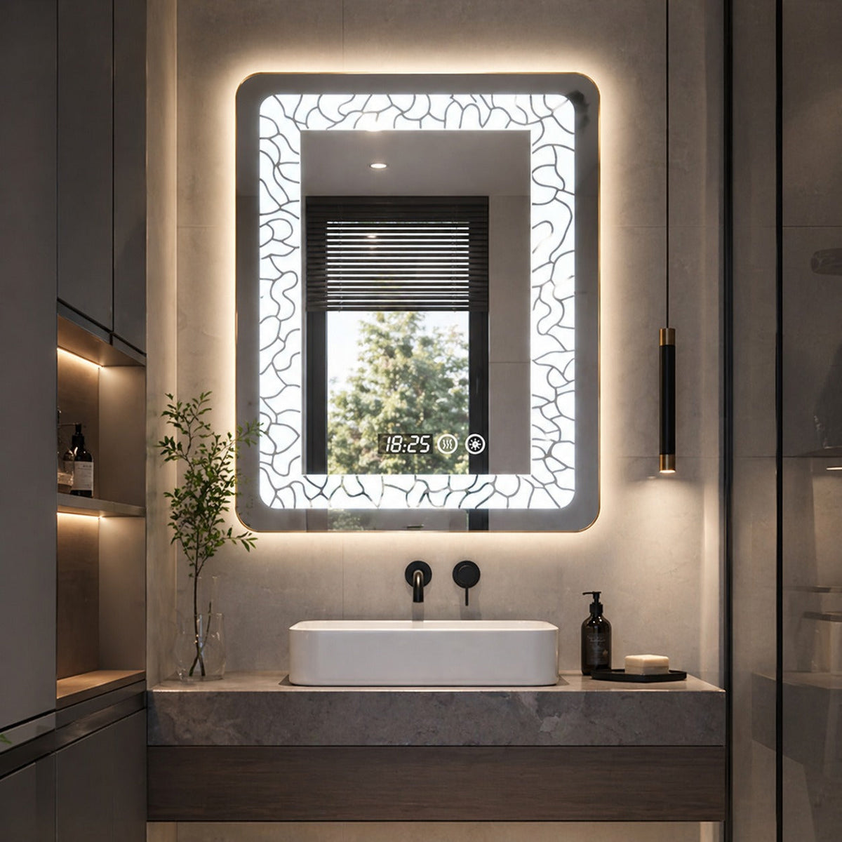 Oglinda LED 60x80 cm cu margini decorative iluminare 3 culori touch antiaburire ceas digital