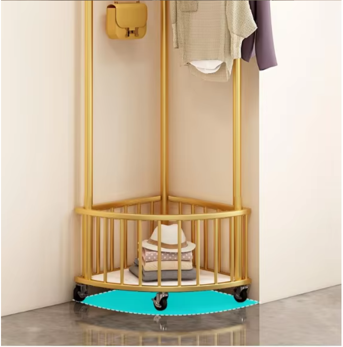 Cuier de colt multifunctional cu roti,metalic, auriu, 40 x 40 x 160 cm