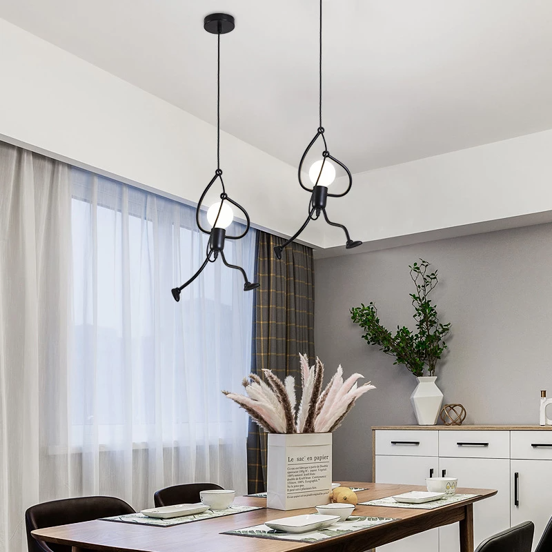 Lampa metalica retro industriala tip humanoid, soclu E27, diverse modele