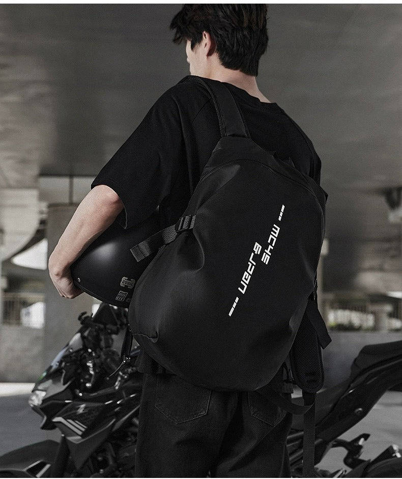 Rucsac Moto 35L impermeabil, compartiment casca &amp; design urban