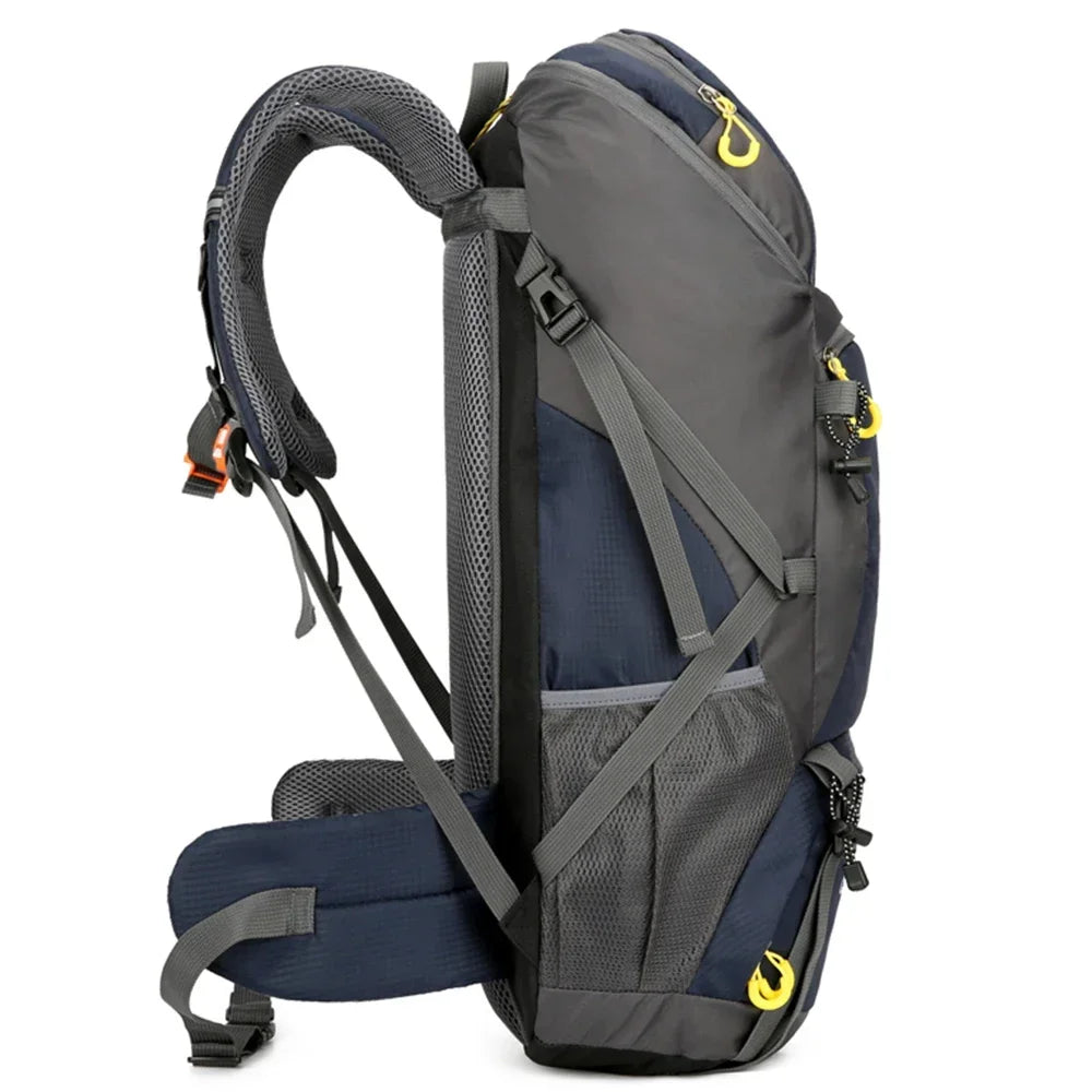 Rucsac drumetie 50L cu suport lombar si compartiment laptop 58x30x22 cm