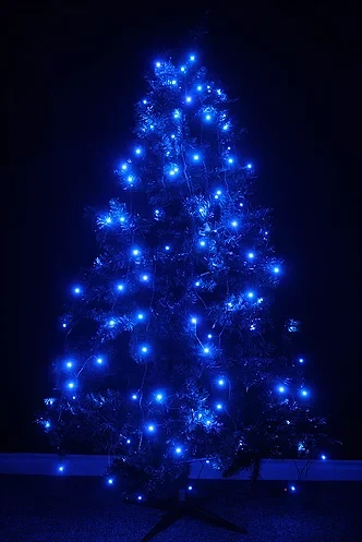 Instalatie pentru brad sau decoratiuni interioare cu 300 de leduri