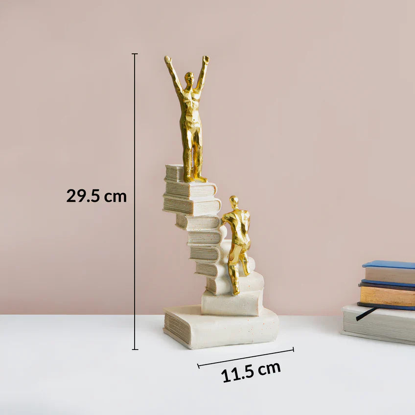 Statueta decorativa “Books Staircase” – simbol al succesului prin cunoastere si perseverenta, 30 cm