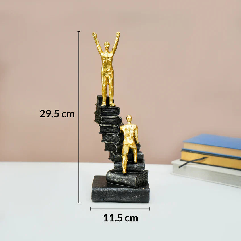 Statueta decorativa “Books Staircase” – simbol al succesului prin cunoastere si perseverenta, 30 cm