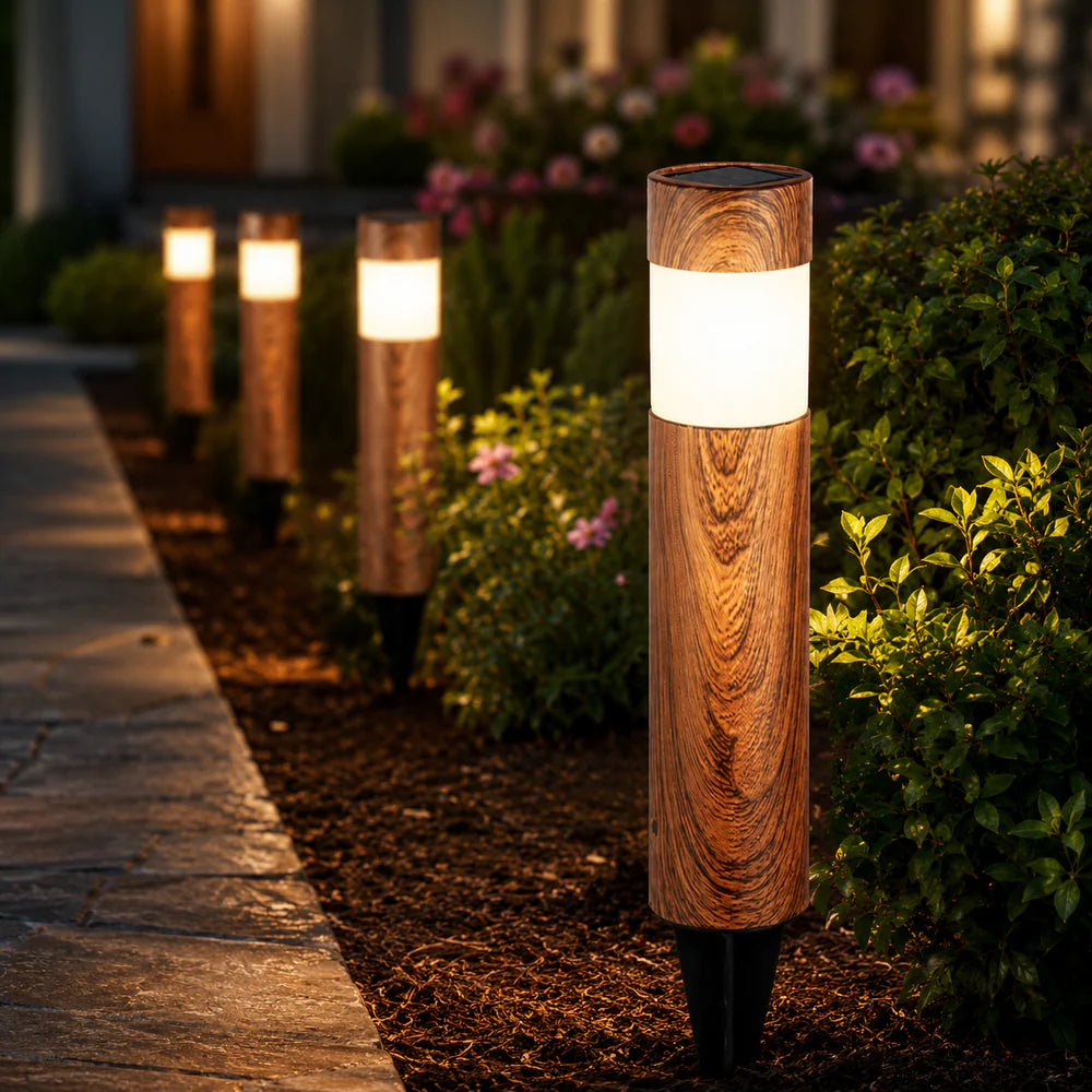 Set 4 Lampi Solare LED pentru Gradina si Alei Aspect Lemn Natural Aprindere Automata - detaliu produs