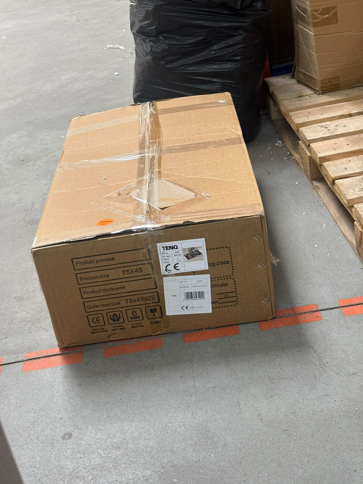 RESIGILAT — Chiuveta Bucatarie Multifunctionala Negru Grafit cu 2 Cascade, Robinet Cascada, Afisaj Digital Temperatura, Accesorii Incluse 750x450mm · Acceptabil #011