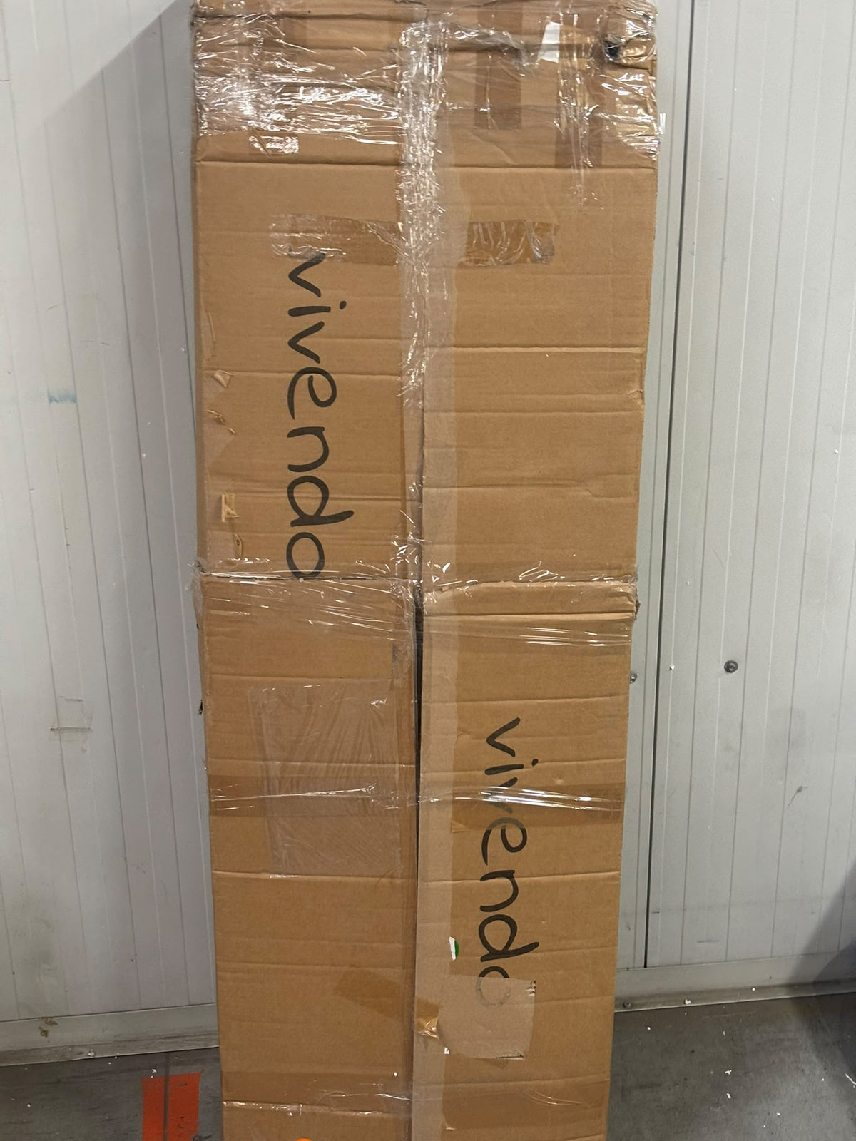RESIGILAT — Comoda moderna si simpla cu 3 sertare si 2 usi, MDF, 140x40x75cm · Acceptabil #006