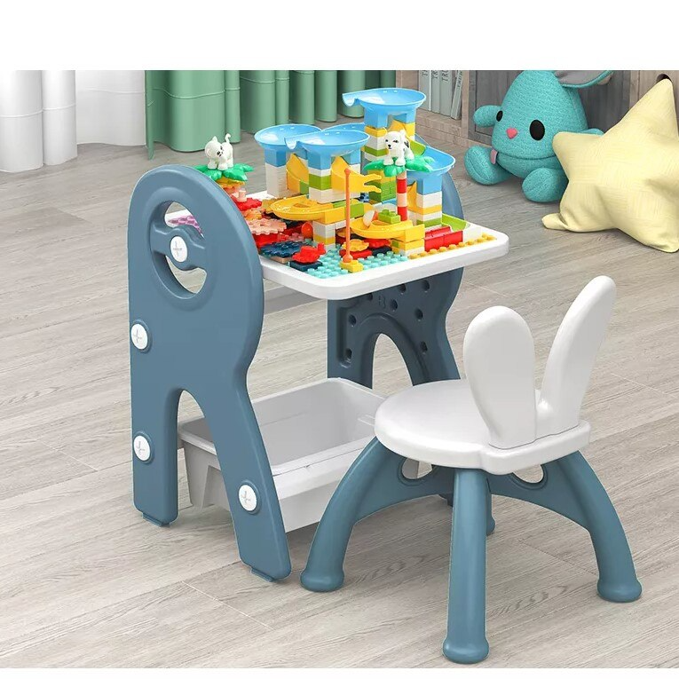 RESIGILAT - Set masa si scaun pentru copii, interactiva 2 in 1 cu tabla de scris si masa lego, cu 2 carioci si jucarii lego incluse