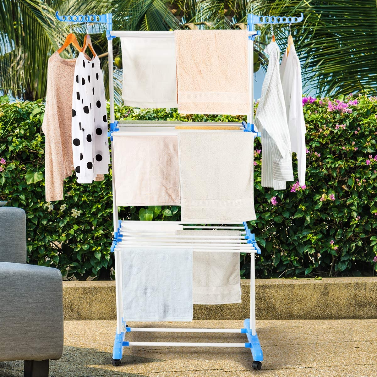 RESIGILAT - Uscator vertical, mobil si pliabil pentru rufe cu suport umerase, inaltime 173cm