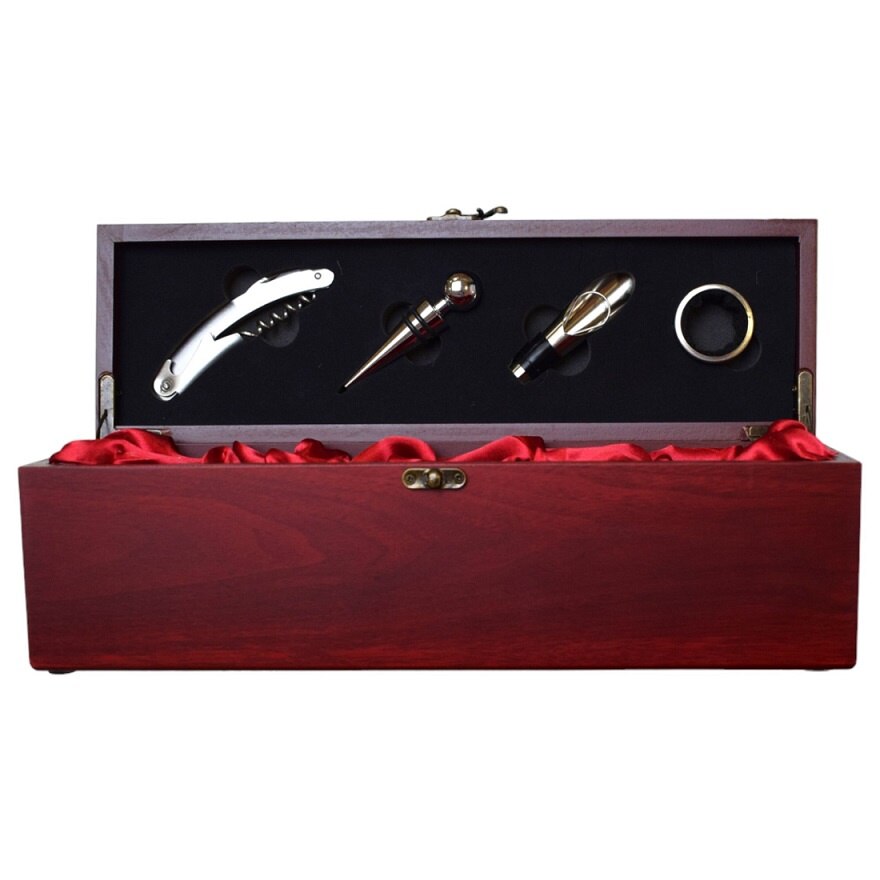 Set Cadou Cutie din Lemn pentru Sticla de Vin cu Accesorii – Elegant si Premium