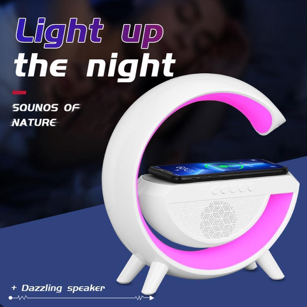 Lampă RGB cu Încărcător Wireless 15W, Boxă Bluetooth și Acumulator Reîncărcabil