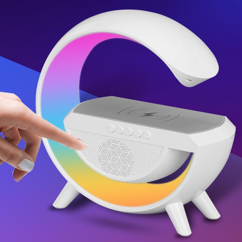 Lampă RGB cu Încărcător Wireless 15W, Boxă Bluetooth și Acumulator Reîncărcabil
