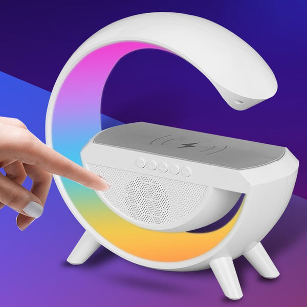 Lampă RGB cu Încărcător Wireless 15W, Boxă Bluetooth și Acumulator Reîncărcabil